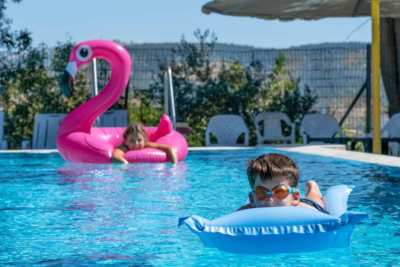 Tzuba Hotel Eksteriør billede